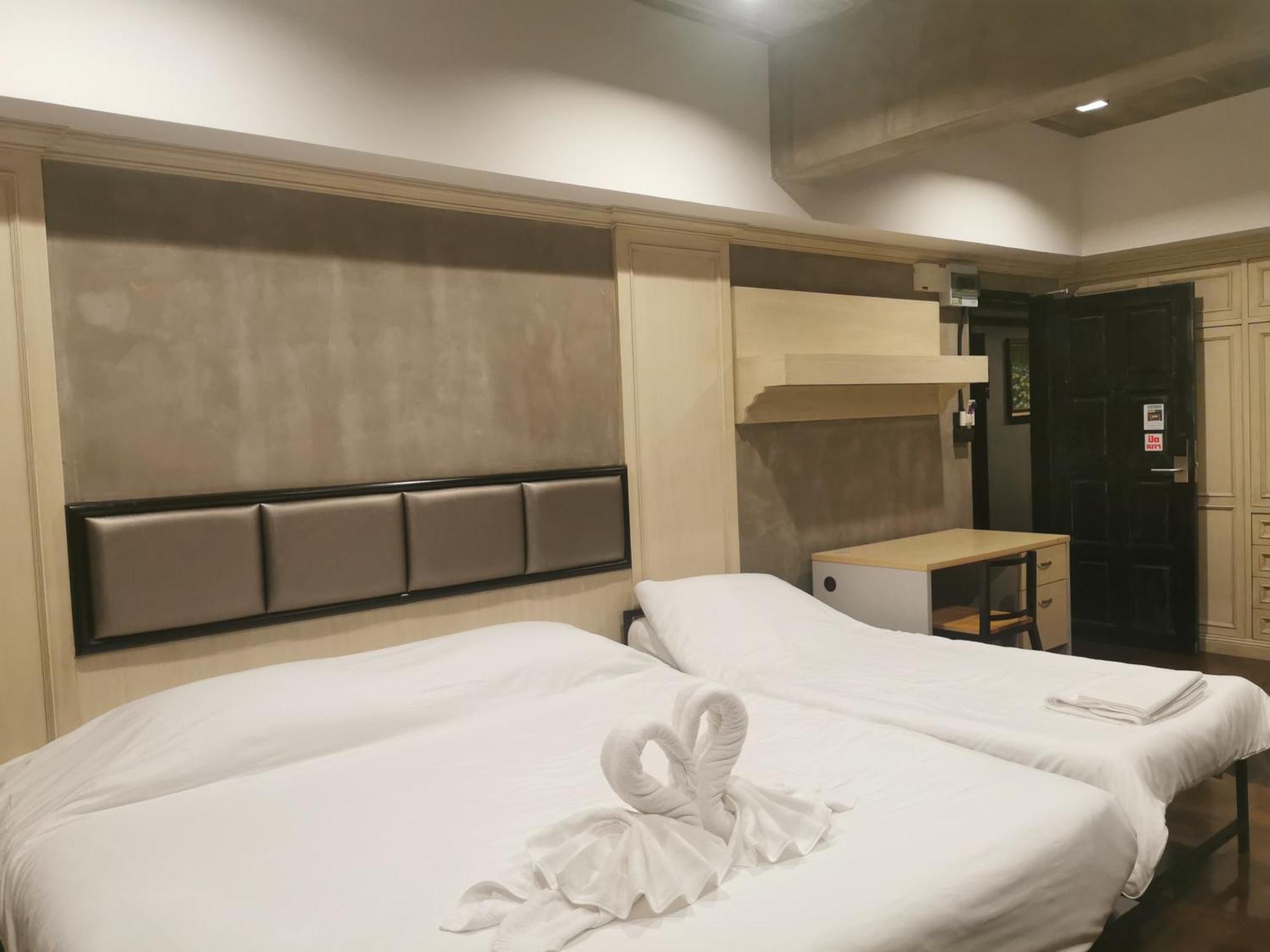 Bangkok Bed Place Exterior photo