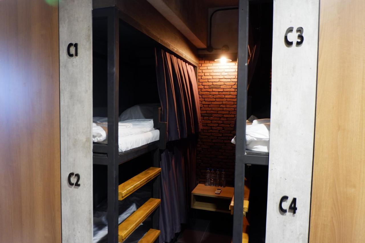 Bangkok Bed Place Exterior photo