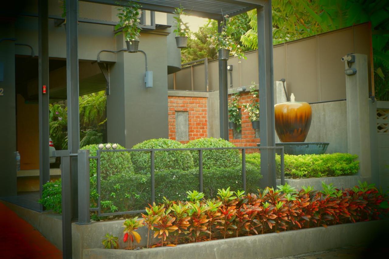 Bangkok Bed Place Exterior photo